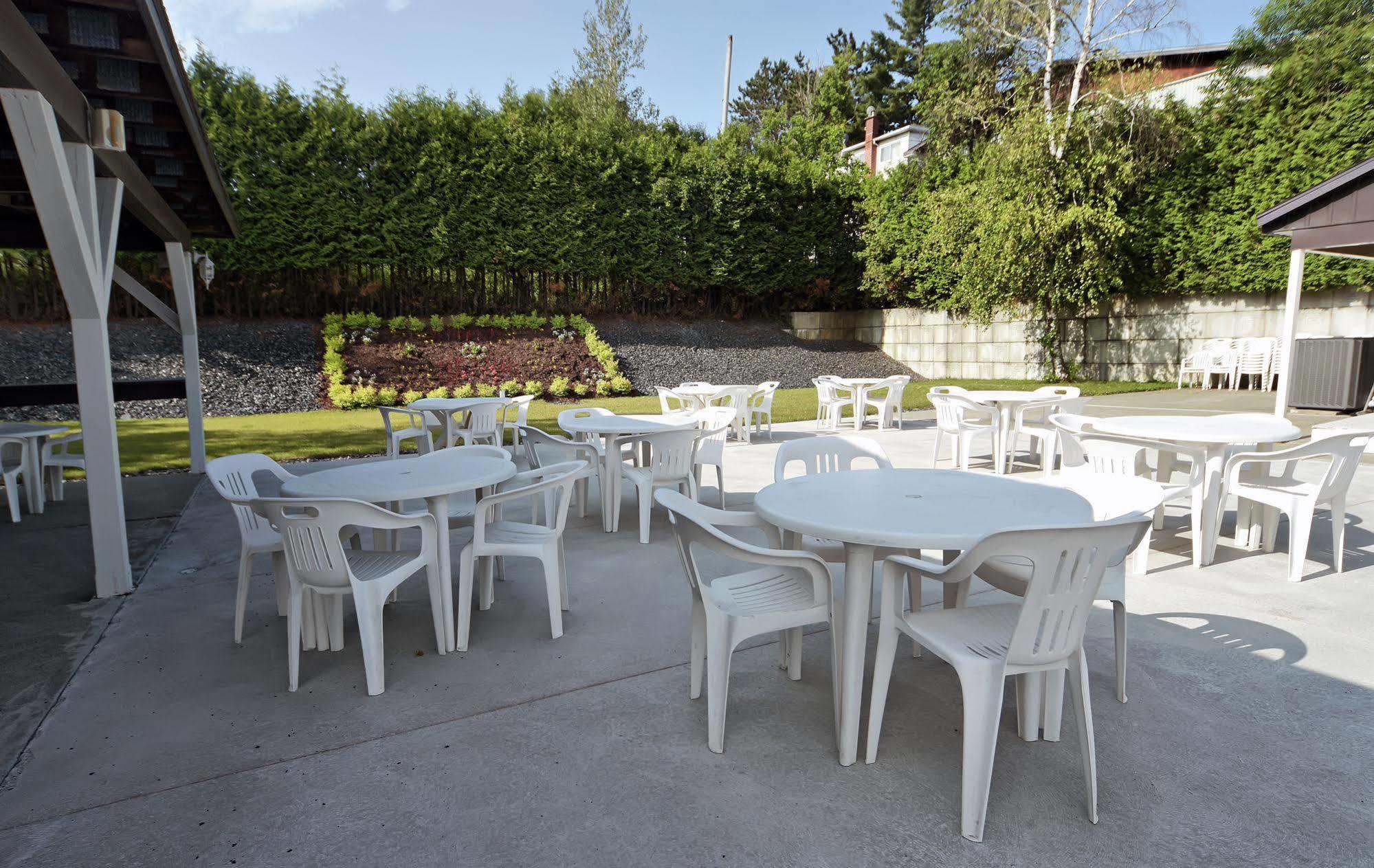 Hotel Le Floral Σέρμπρουκ Εξωτερικό φωτογραφία